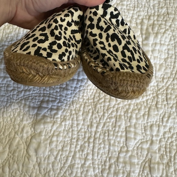 Saint Laurent Monogramme Logo Cheetah Print Espadrille, Size 35 (5) - Picture 5 of 5